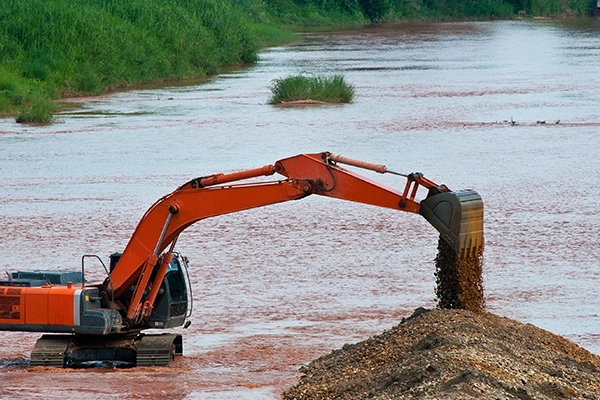 Uddybnings- og sandpumpeudstyr-løsninger til vandvejsedimentbehandling